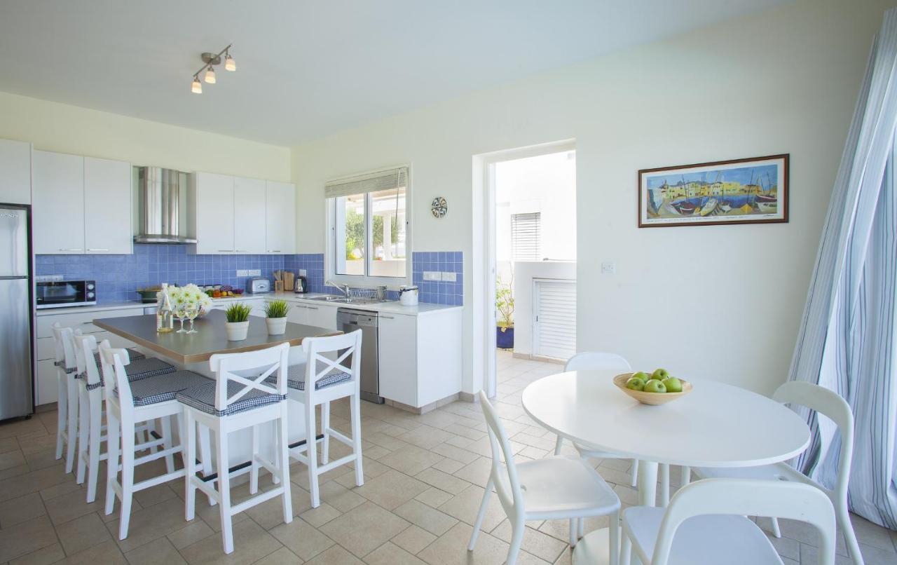 Protaras Seafront Villa Melissa Eksteriør bilde