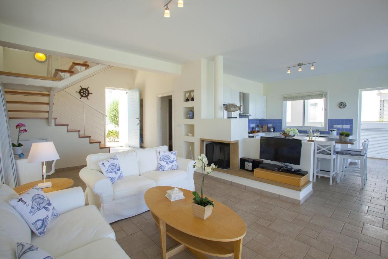Protaras Seafront Villa Melissa Eksteriør bilde