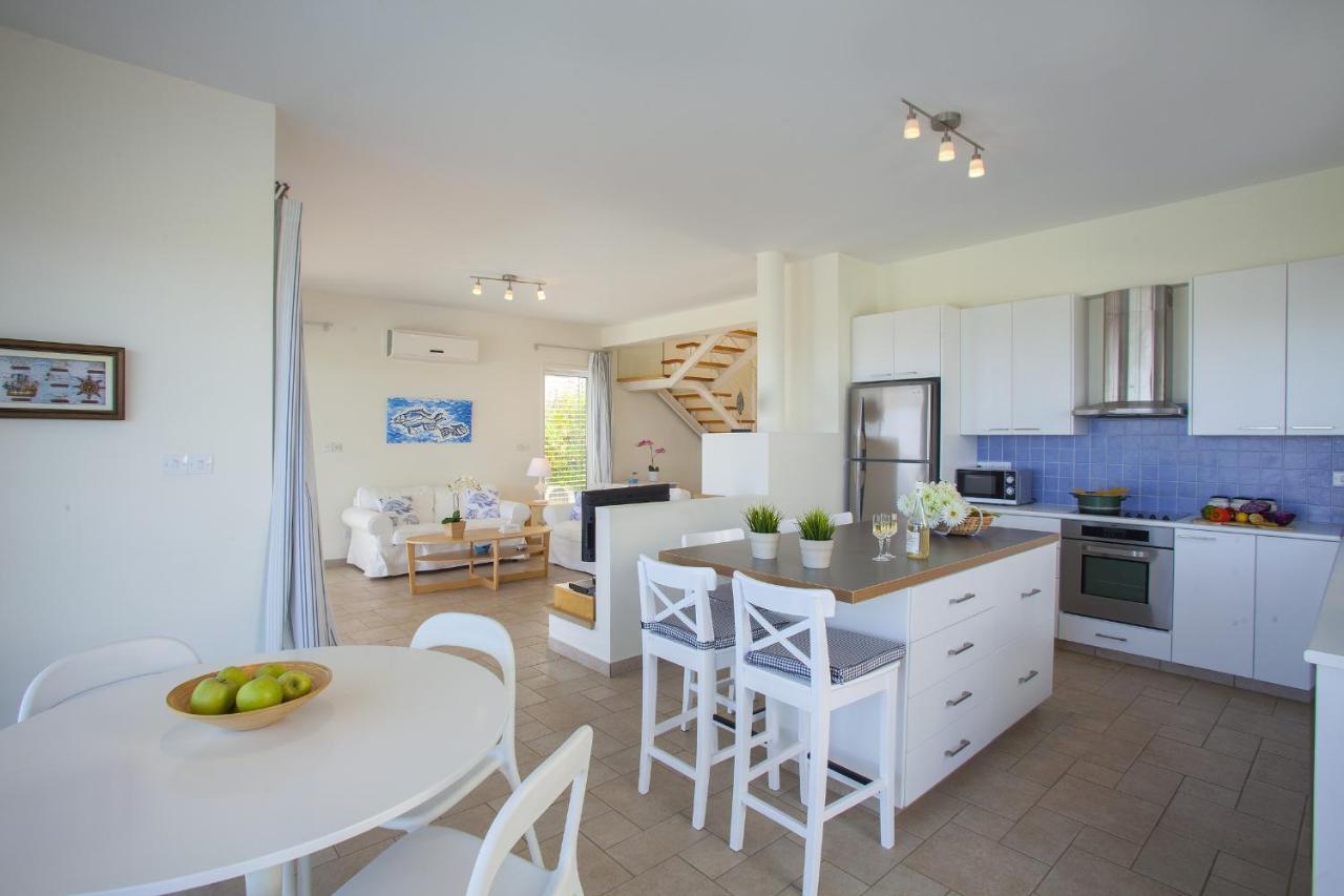 Protaras Seafront Villa Melissa Eksteriør bilde